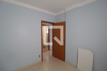 Quarto 1 de apartamento para alugar com 4 quartos, 156m² em Tubalina, Uberlândia