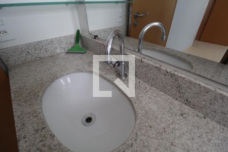 Apartamento para alugar com 156m², 4 quartos e 3 vagasBanheiro do Quarto 3