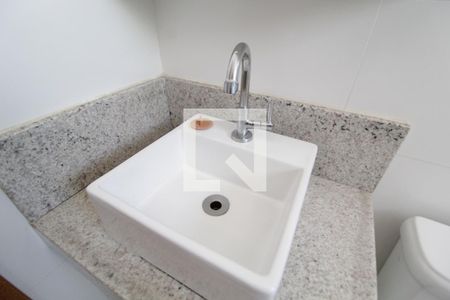 Apartamento para alugar com 156m², 4 quartos e 3 vagasBanheiro do Quarto 4