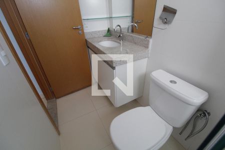 Apartamento para alugar com 156m², 4 quartos e 3 vagasBanheiro do Quarto 3