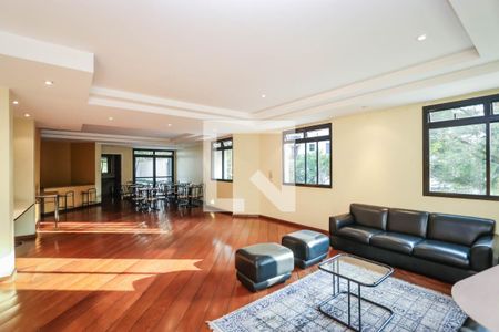 Apartamento à venda com 184m², 4 quartos e 3 vagasÁrea comum - Salão de festas