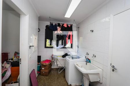 Apartamento à venda com 184m², 4 quartos e 3 vagasLavanderia