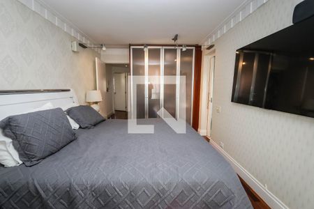 Apartamento à venda com 184m², 4 quartos e 3 vagasSuite 1