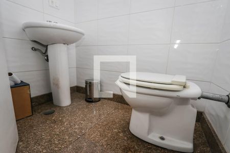 Apartamento à venda com 184m², 4 quartos e 3 vagasBanheiro de serviço