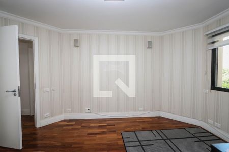 Apartamento à venda com 184m², 4 quartos e 3 vagasSuite 2