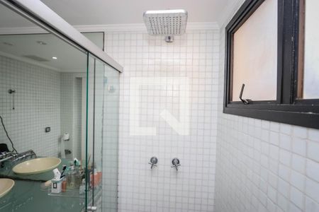 Apartamento à venda com 184m², 4 quartos e 3 vagasBanheiro da Suite 1