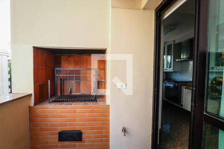 Sacada de apartamento à venda com 4 quartos, 184m² em Vila Suzana, São Paulo