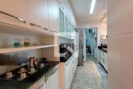 Apartamento à venda com 173m², 3 quartos e 3 vagas