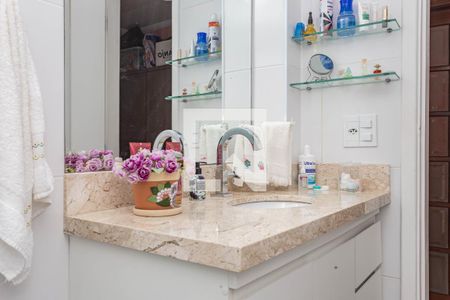 Apartamento à venda com 108m², 3 quartos e 2 vagasBanheiro 2