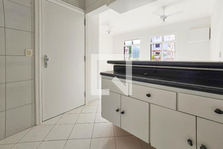 Apartamento para alugar com 72m², 2 quartos e 1 vagaCozinha