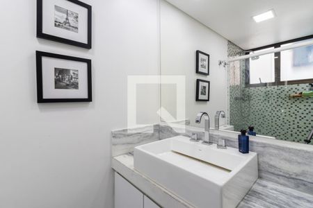 Banheiro da Suíte de apartamento à venda com 1 quarto, 40m² em Vila Uberabinha, São Paulo