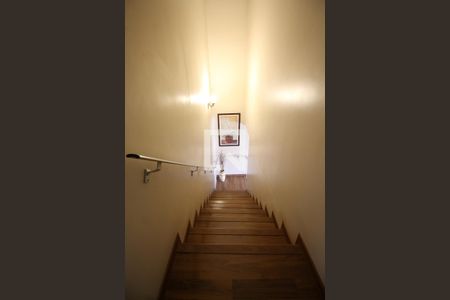 Escada de casa à venda com 4 quartos, 331m² em Imirim, São Paulo