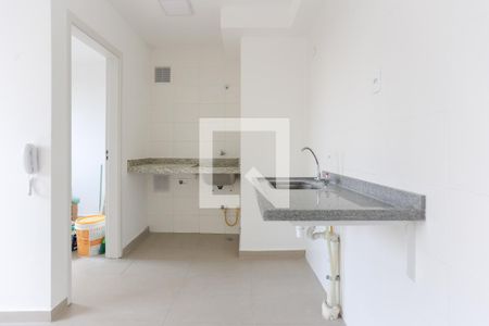 Sala/cozinha de apartamento para alugar com 2 quartos, 33m² em Butantã, São Paulo