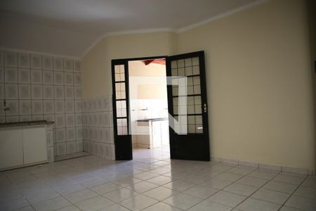 Sala/Cozinha de casa para alugar com 2 quartos, 110m² em Residencial Celina Park, Goiânia