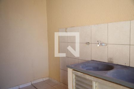 Casa para alugar com 110m², 2 quartos e 1 vagaÁrea de Serviço