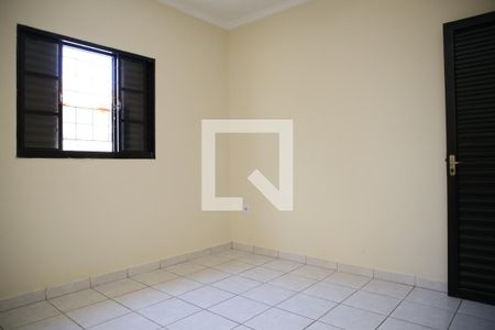 Quarto 1 de casa para alugar com 2 quartos, 110m² em Residencial Celina Park, Goiânia