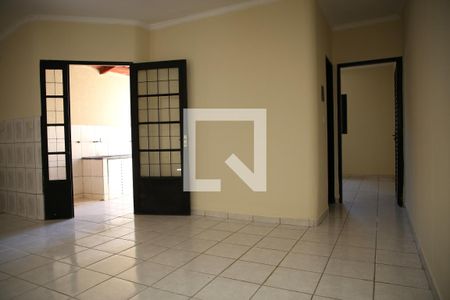 Casa para alugar com 110m², 2 quartos e 1 vagaSala/Cozinha