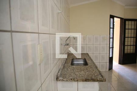Casa para alugar com 110m², 2 quartos e 1 vagaCozinha