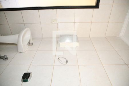 Casa para alugar com 110m², 2 quartos e 1 vagaBanheiro