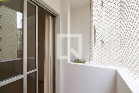 Varanda  de apartamento para alugar com 1 quarto, 42m² em Moema, São Paulo