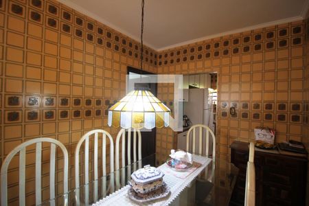 Casa à venda com 150m², 4 quartos e 2 vagasCozinha