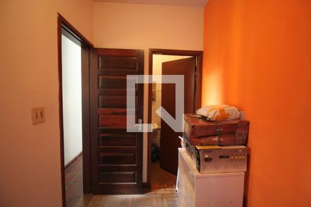 Casa à venda com 150m², 4 quartos e 2 vagasQuarto