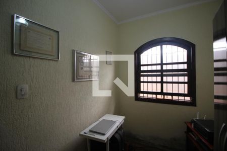 Casa à venda com 4 quartos, 150m² em Jardim Sabara, São Paulo