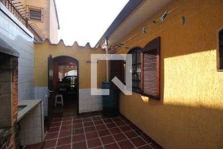 Casa à venda com 150m², 4 quartos e 2 vagasArea externa