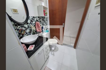 Apartamento à venda com 92m², 3 quartos e sem vagaBanheiro