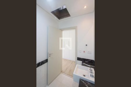 Casa de condomínio à venda com 931m², 4 quartos e 3 vagasBanheiro Suíte 2