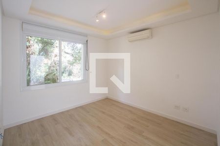 Casa de condomínio à venda com 931m², 4 quartos e 3 vagasSuíte 2