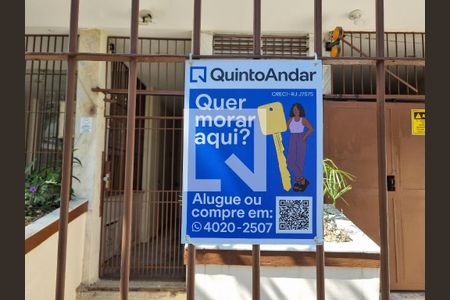 Apartamento à venda com 121m², 2 quartos e 1 vagaPlaquinha instalada
