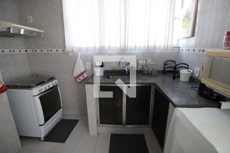 Apartamento à venda com 121m², 2 quartos e 1 vagaCozinha