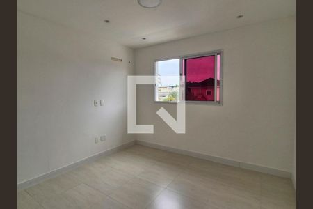 Casa de condomínio à venda com 238m², 5 quartos e 3 vagasSuite 1