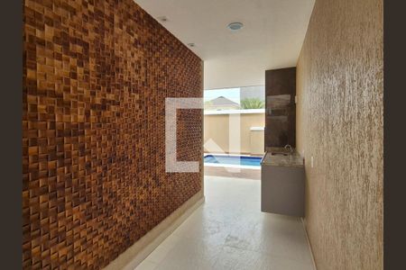 Casa de condomínio à venda com 238m², 5 quartos e 3 vagasVaranda gourmet