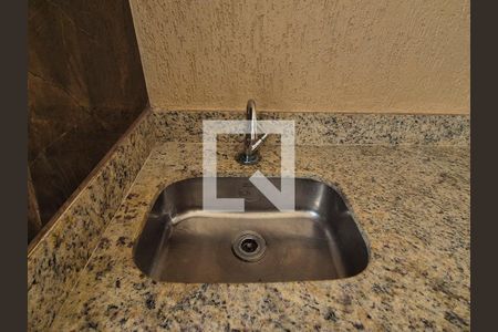 Casa de condomínio à venda com 238m², 5 quartos e 3 vagasVaranda gourmet