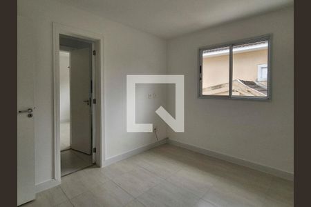 Casa de condomínio à venda com 238m², 5 quartos e 3 vagasSuite 3