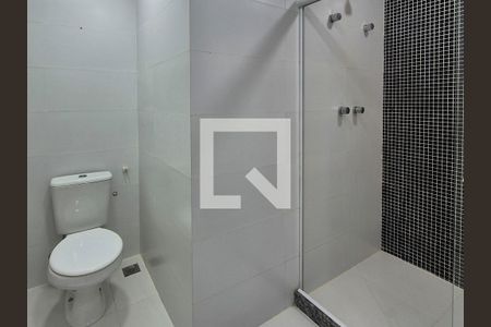 Casa de condomínio à venda com 238m², 5 quartos e 3 vagasBanheiro da Suíte 4