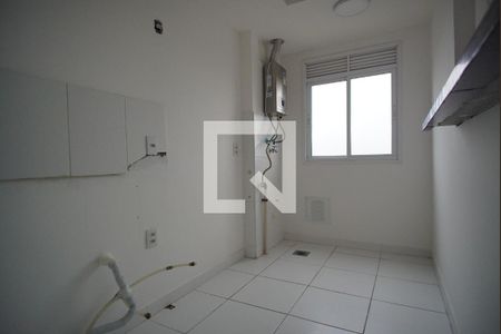 Cozinha de apartamento à venda com 2 quartos, 55m² em Farrapos, Porto Alegre