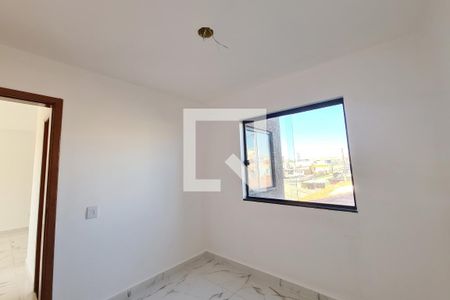 Quarto 1 de apartamento para alugar com 2 quartos, 43m² em Cidade Centenário, São Paulo
