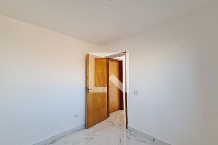 Quarto 1 de apartamento para alugar com 2 quartos, 43m² em Cidade Centenário, São Paulo