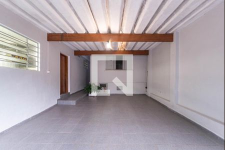 Garagem de casa à venda com 2 quartos, 80m² em Vila Gumercindo, São Paulo