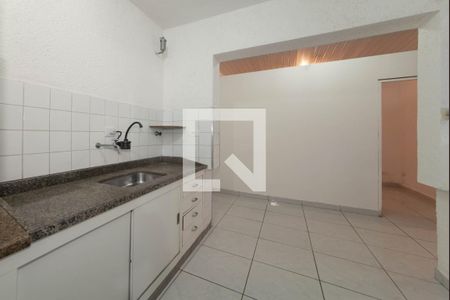 Cozinha de casa à venda com 2 quartos, 80m² em Vila Gumercindo, São Paulo