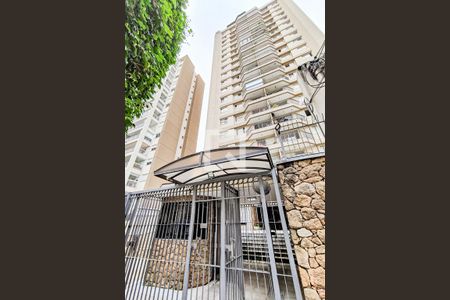 Apartamento para alugar com 92m², 3 quartos e 2 vagasFachada