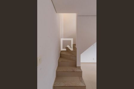 Escada de apartamento à venda com 2 quartos, 140m² em Prado, Belo Horizonte