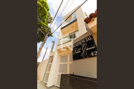 Apartamento à venda com 43m², 2 quartos e sem vaga Apartamento à venda com 43m², 2 quartos e sem vagaFachada