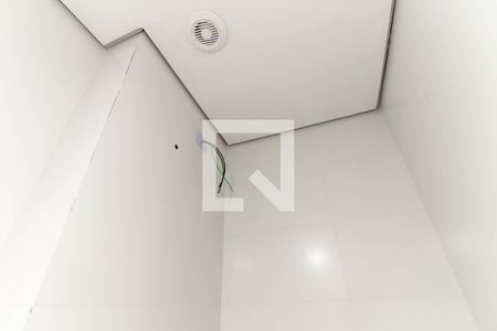 Apartamento à venda com 43m², 2 quartos e sem vaga Apartamento à venda com 43m², 2 quartos e sem vagaBanheiro