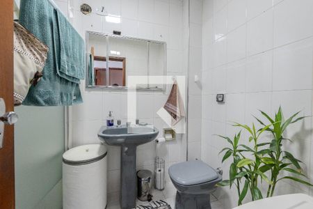 Apartamento à venda com 75m², 2 quartos e sem vaga Apartamento à venda com 75m², 2 quartos e sem vagaBanheiro