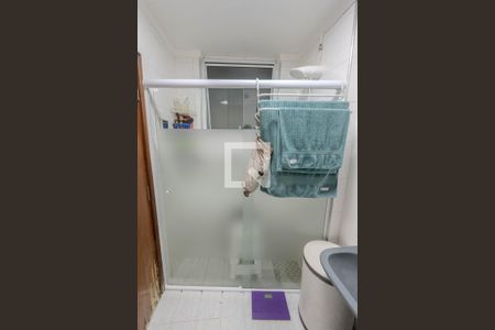 Apartamento à venda com 75m², 2 quartos e sem vaga Apartamento à venda com 75m², 2 quartos e sem vagaBanheiro