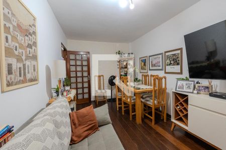 Sala de apartamento à venda com 2 quartos, 75m² em Bela Vista, São Paulo